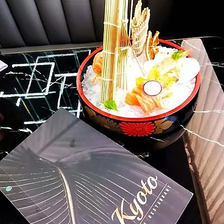 La Ruota فندق موربينيو