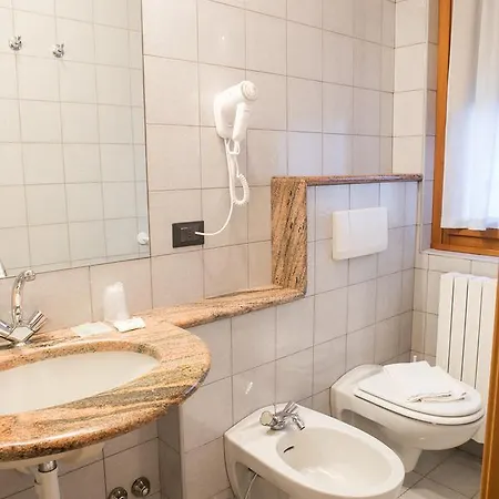 Hotel La Ruota Morbegno
